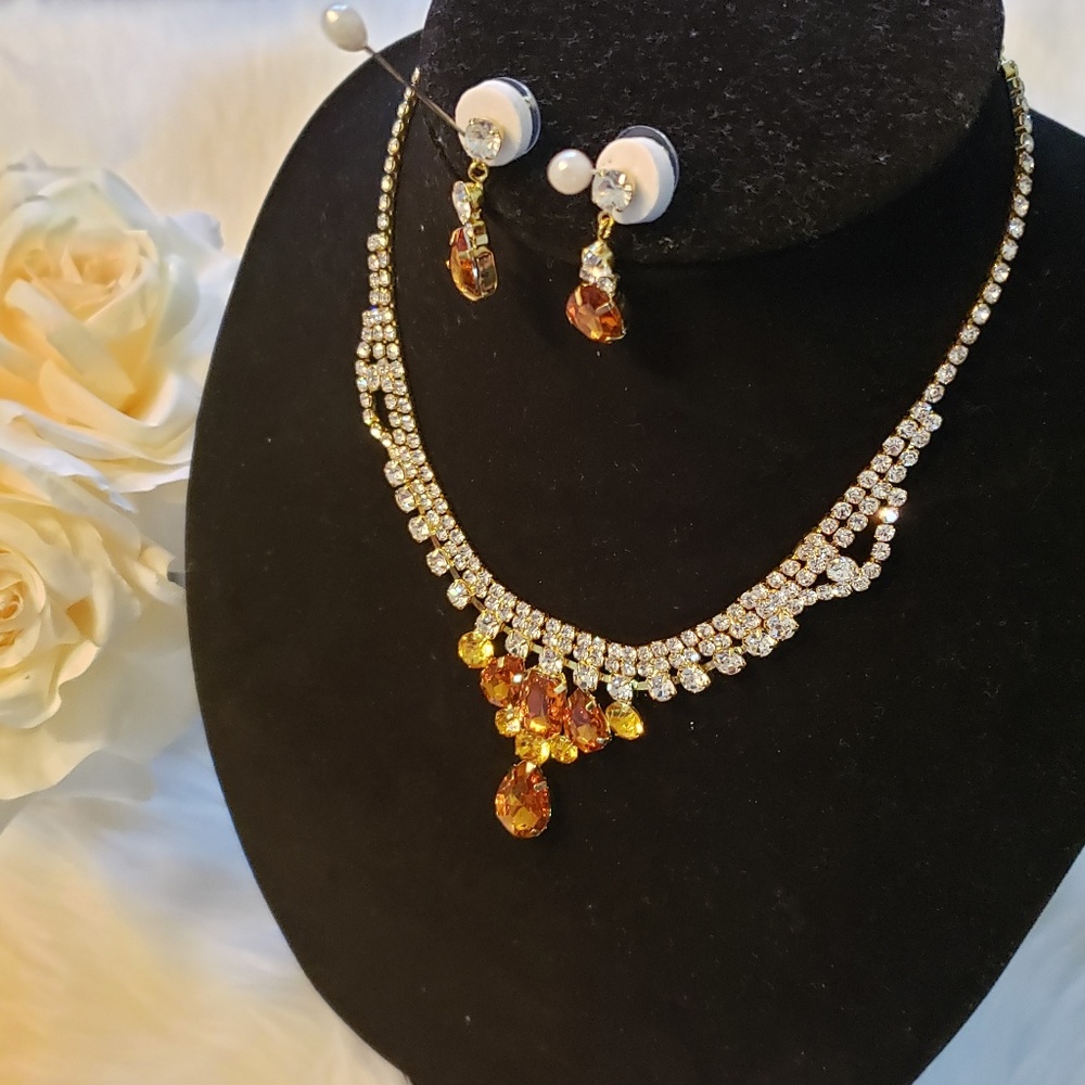 Lola Collection Necklace & Earrings